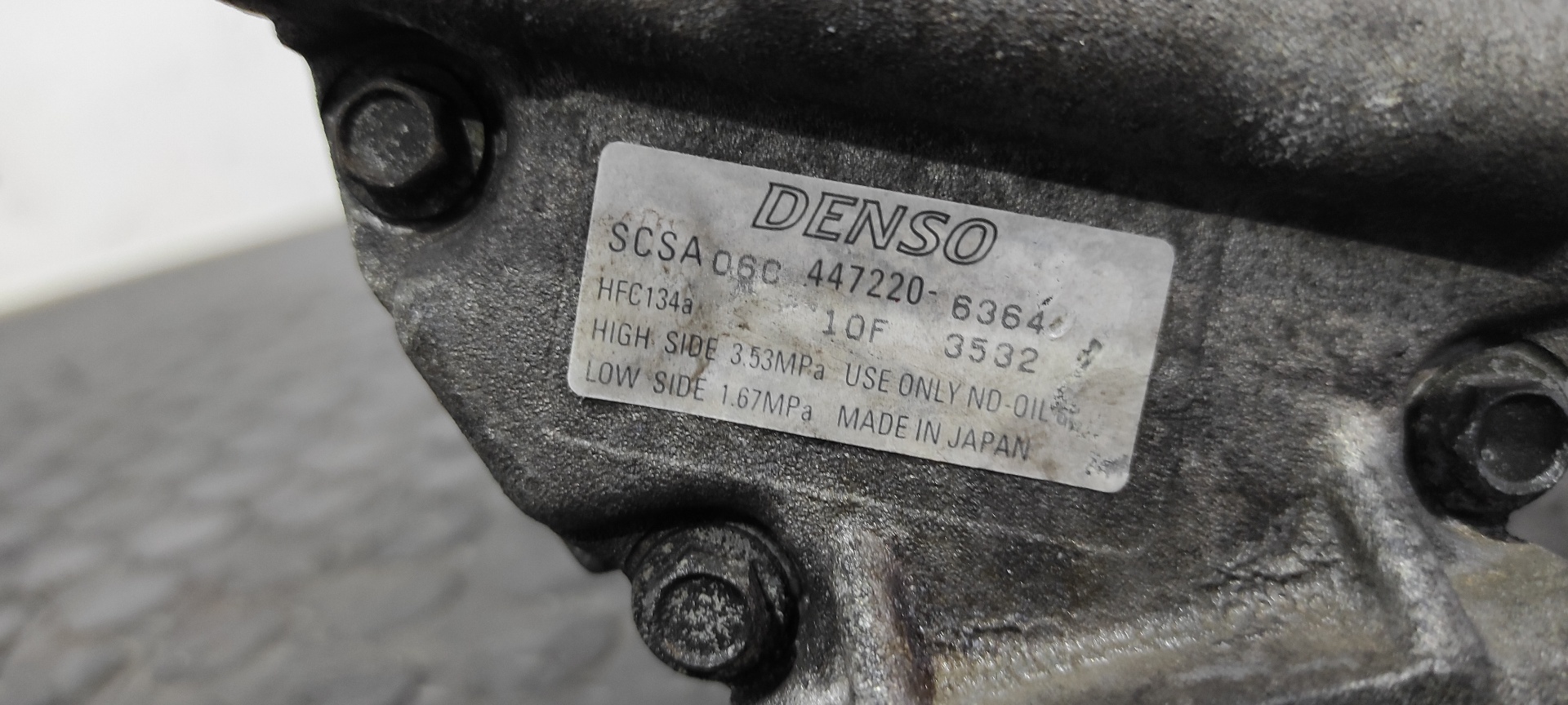 COMPRESOR AIRE ACONDICIONADO TOYOTA COROLLA (E12) - vista 2