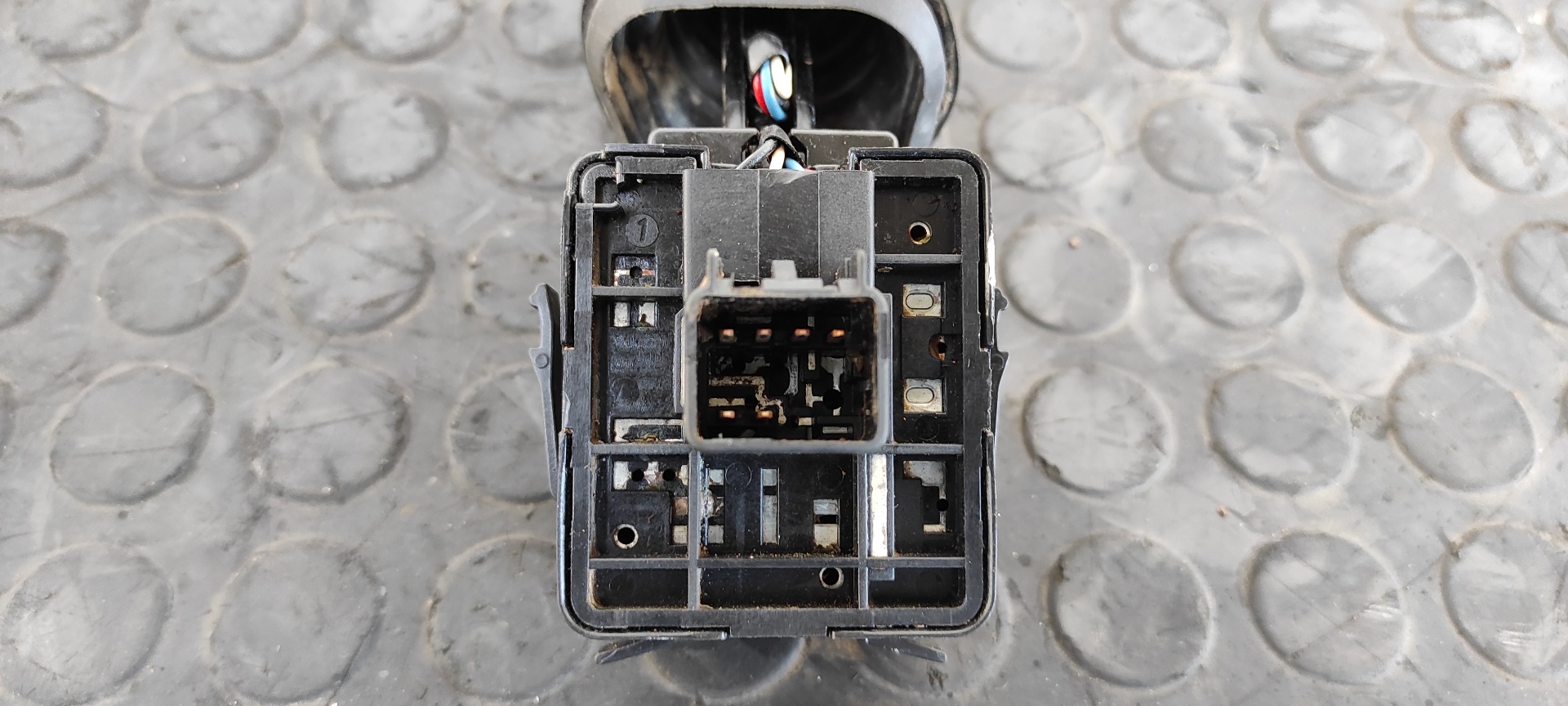 MANDO LIMPIA CHEVROLET CAPTIVA - vista 6