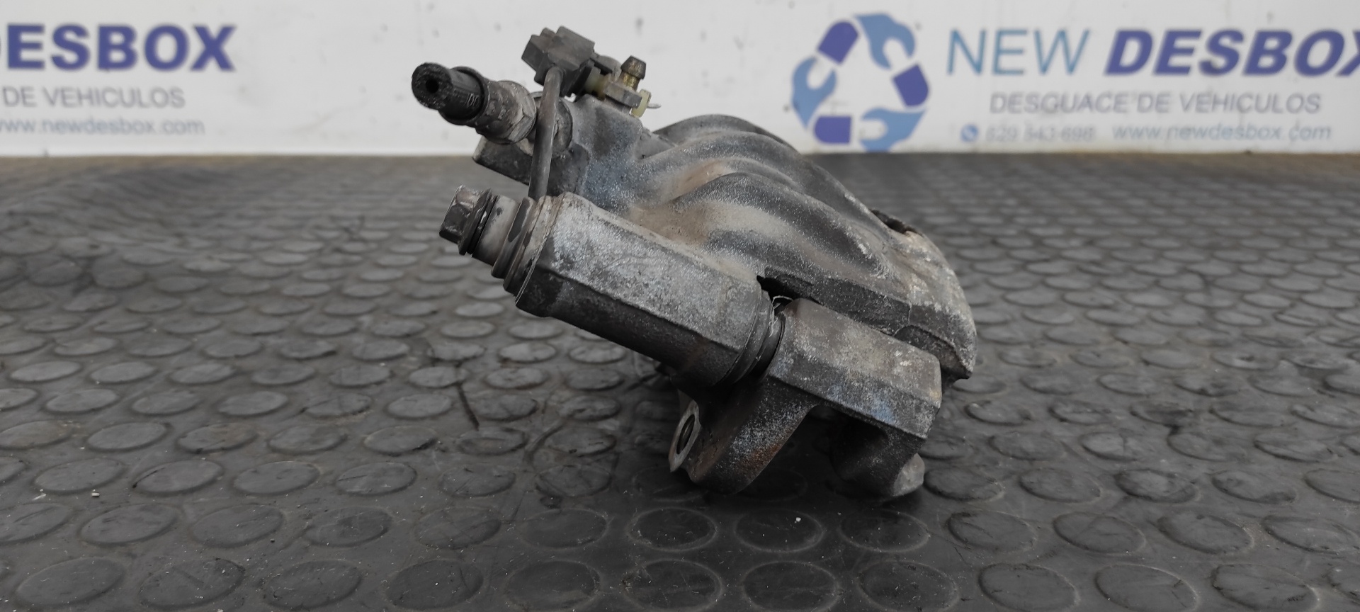 PINZA DE FRENO TRASERA DERECHA VOLKSWAGEN LT CAJA ABIERTA (MOD. 1997) - vista 6