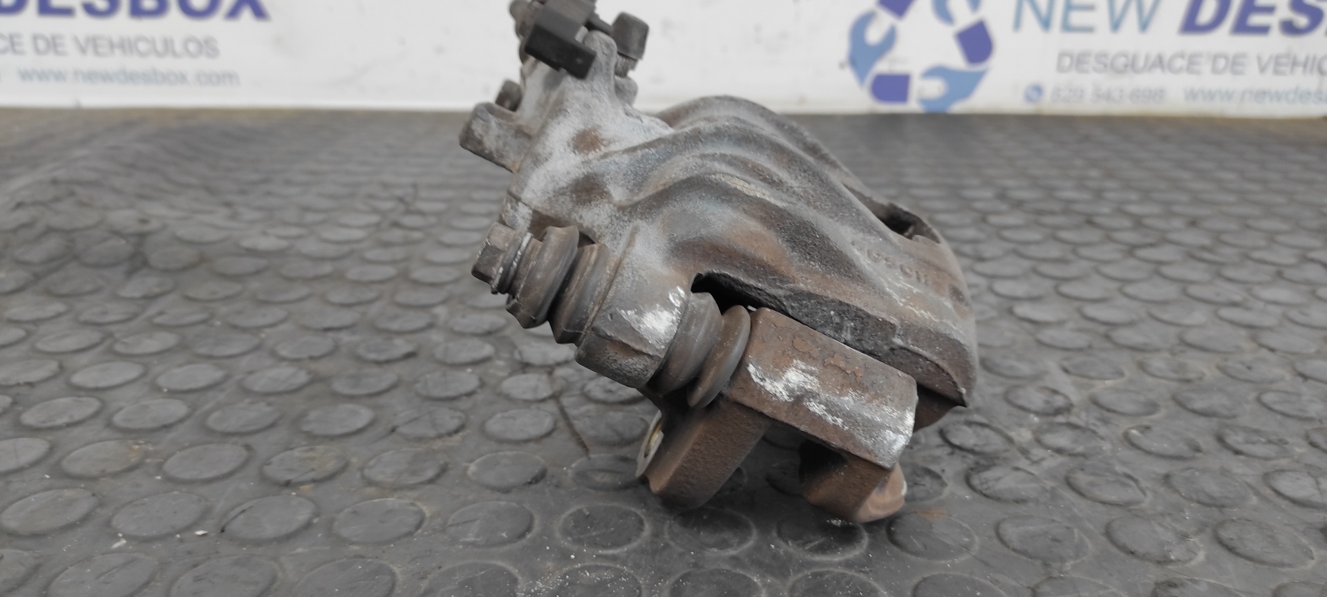 PINZA DE FRENO TRASERA IZQUIERDA VOLKSWAGEN LT CAJA ABIERTA (MOD. 1997) - vista 5