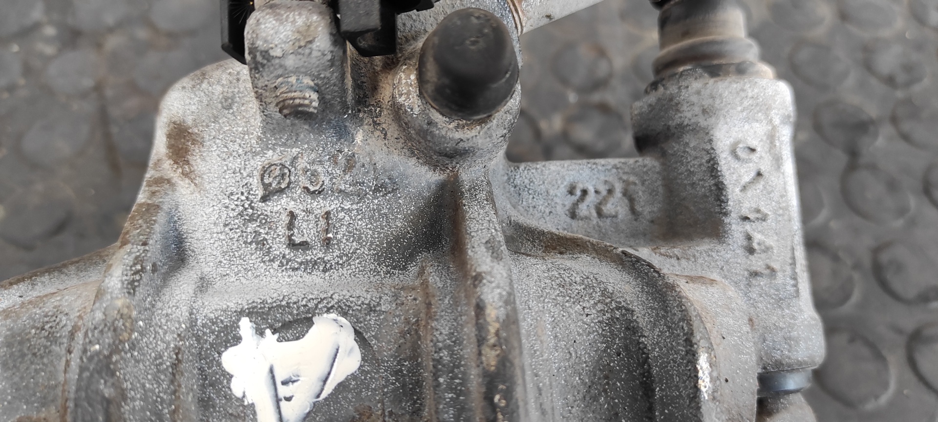 PINZA DE FRENO TRASERA IZQUIERDA VOLKSWAGEN LT CAJA ABIERTA (MOD. 1997) - vista 6