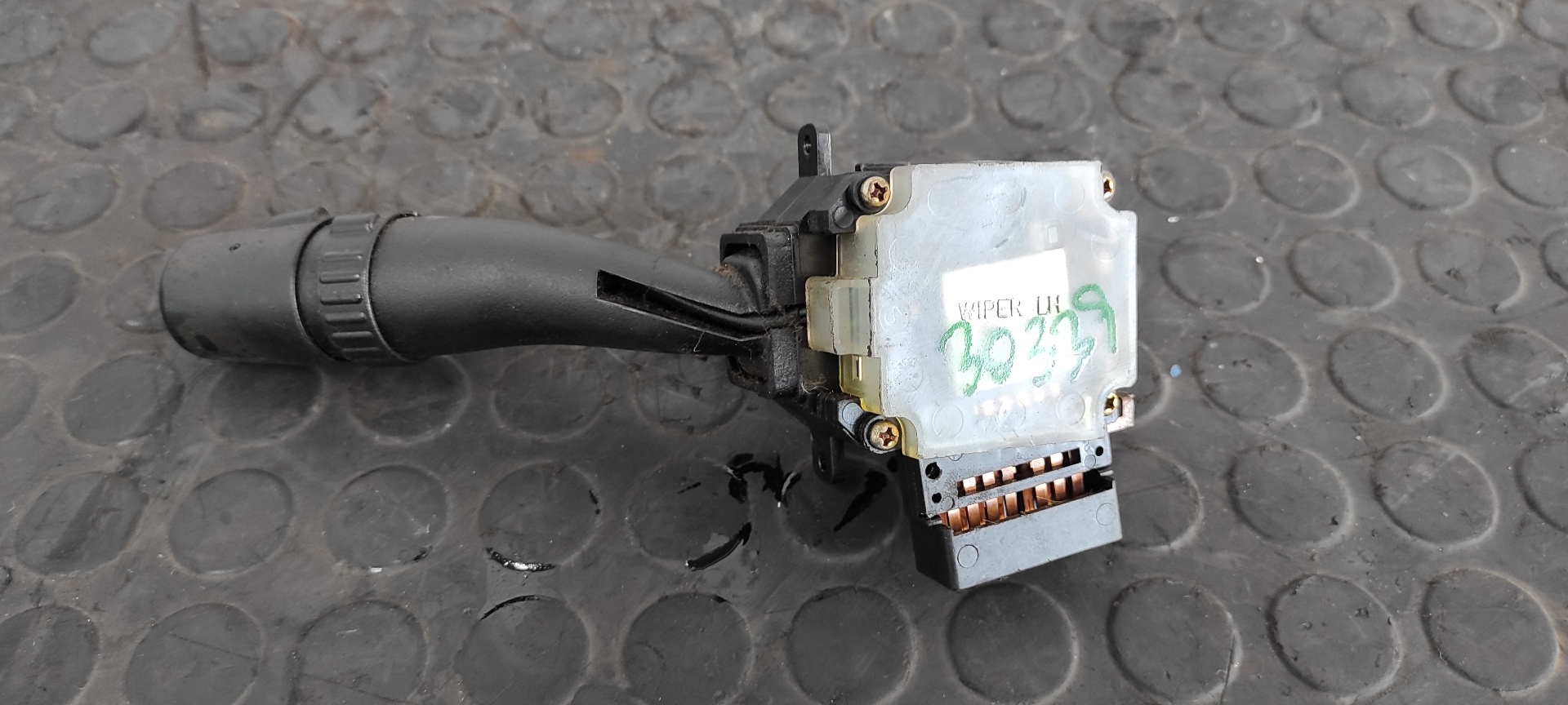 MANDO LIMPIA KIA CERATO - vista 4