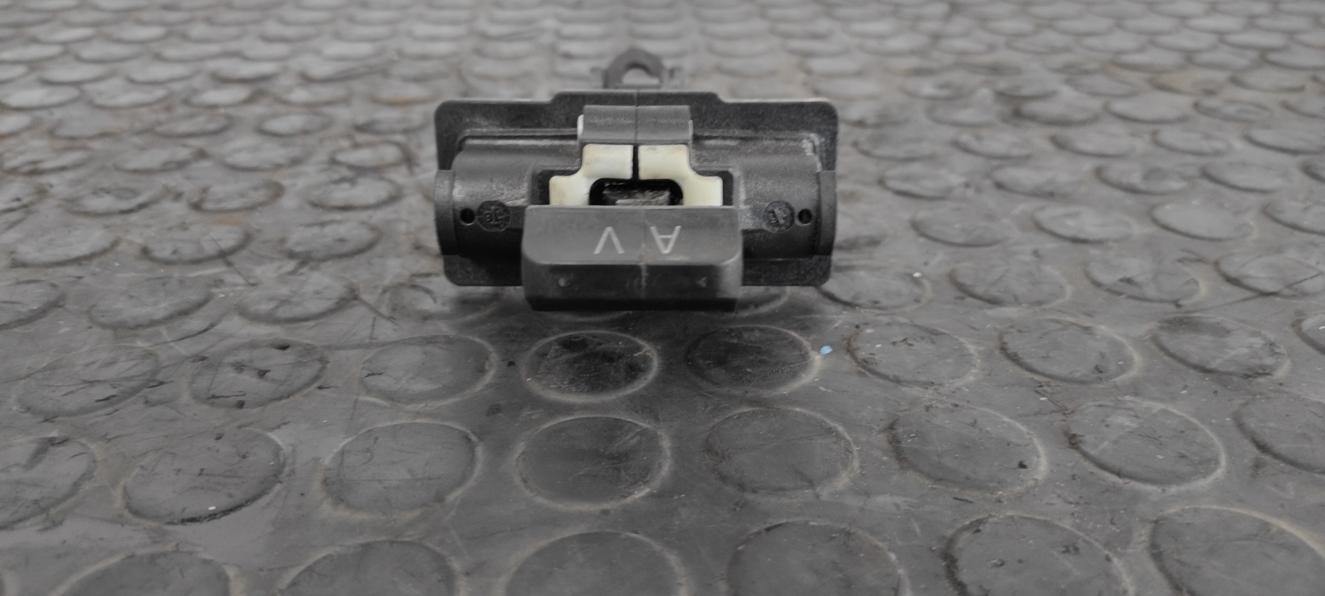 RETENEDOR PUERTA DERECHA PEUGEOT 3008 - vista 5