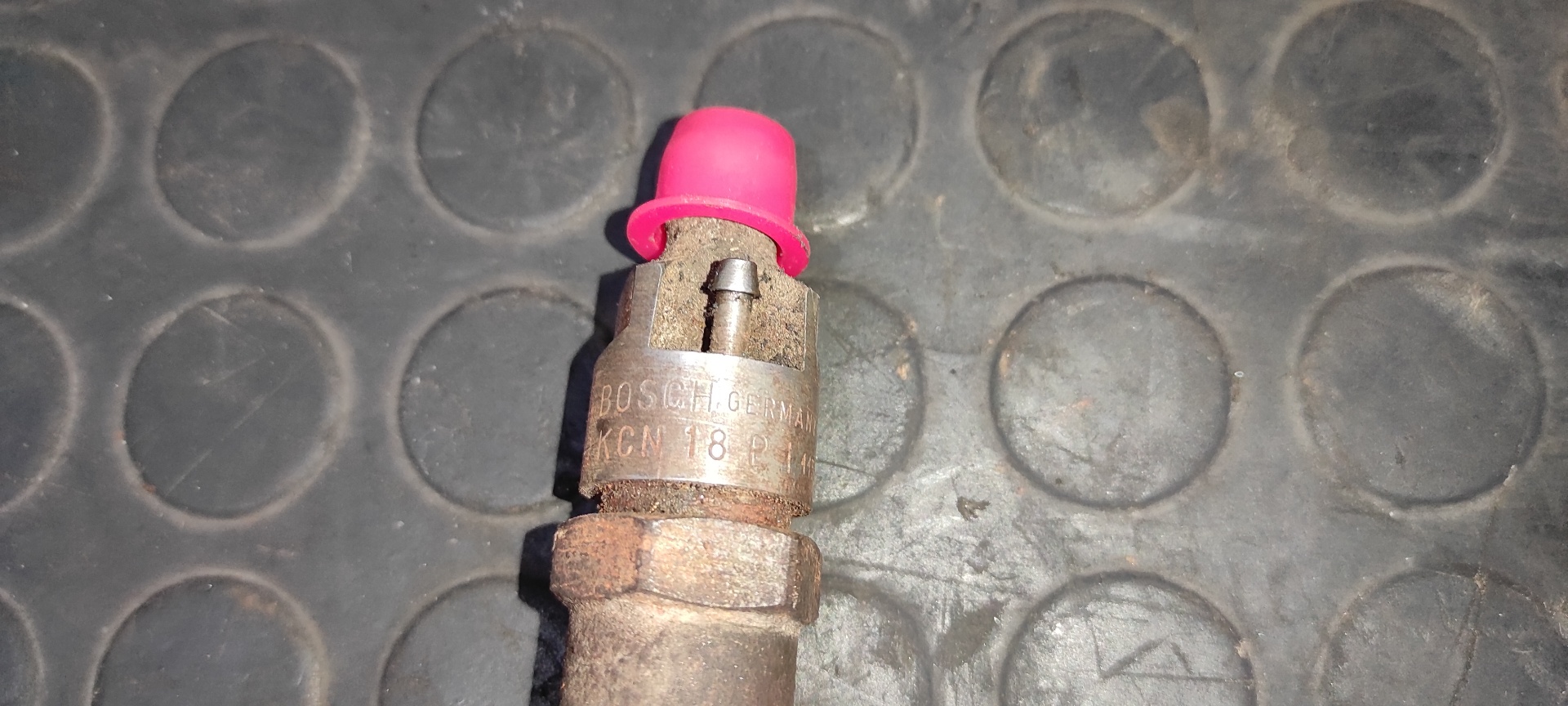 INYECTOR NISSAN SERENA (C23M) - vista 3