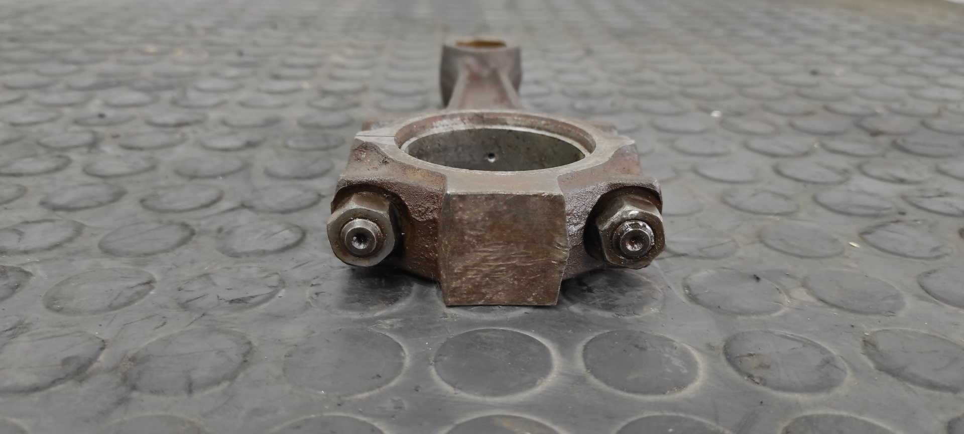 BIELA PORSCHE 924 2.0 - vista 4