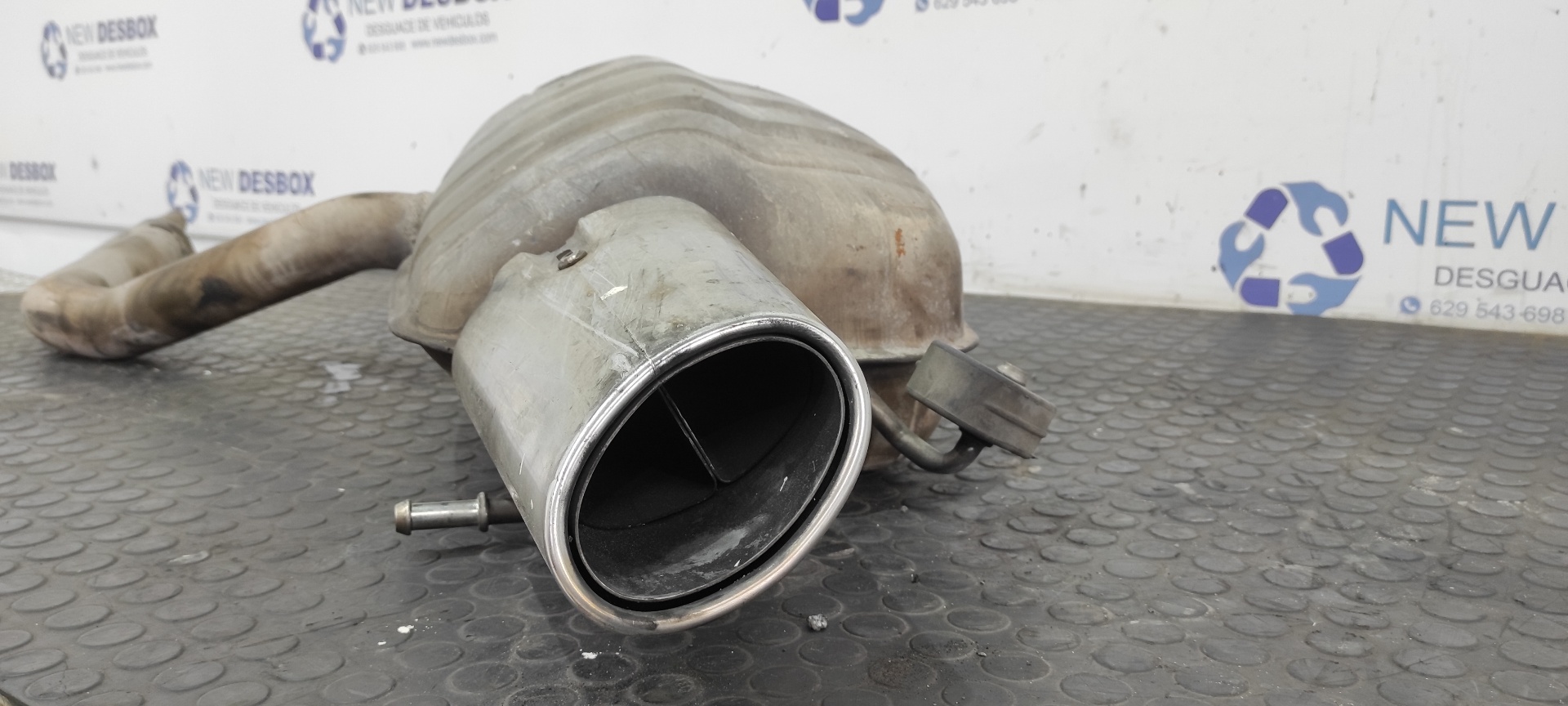 TUBO ESCAPE TRASERO MERCEDES-BENZ CLASE C (W204) BERLINA - vista 6