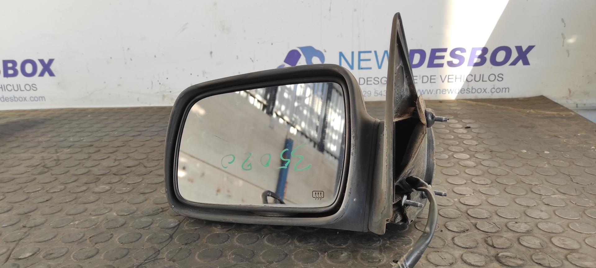 RETROVISOR IZQUIERDO CHRYSLER JEEP GR.CHEROKEE (ZJ)/(Z)