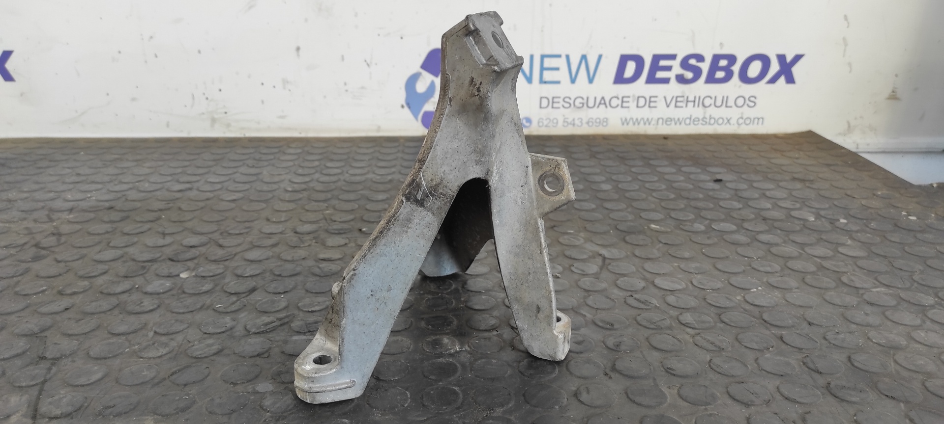 SOPORTE MOTOR SEAT EXEO ST (3R5)(2009>) - vista 3