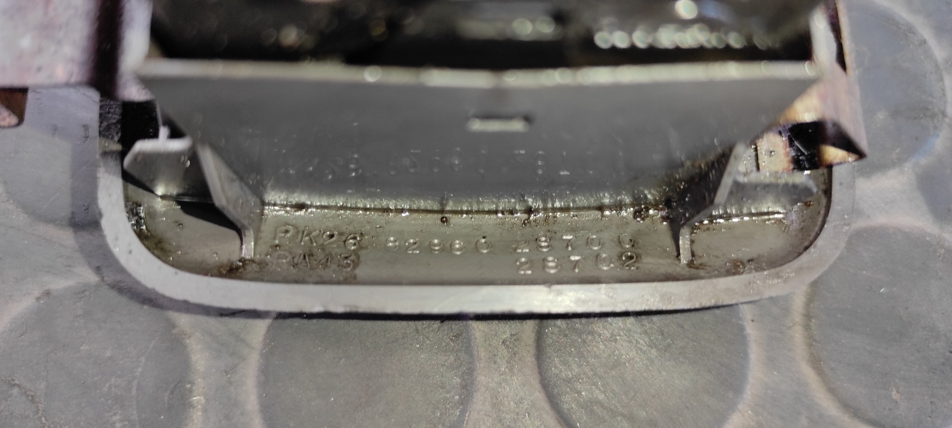 MANDO ELEVALUNAS TRASERO DERECHO NISSAN PICK-UP (D22) - vista 5