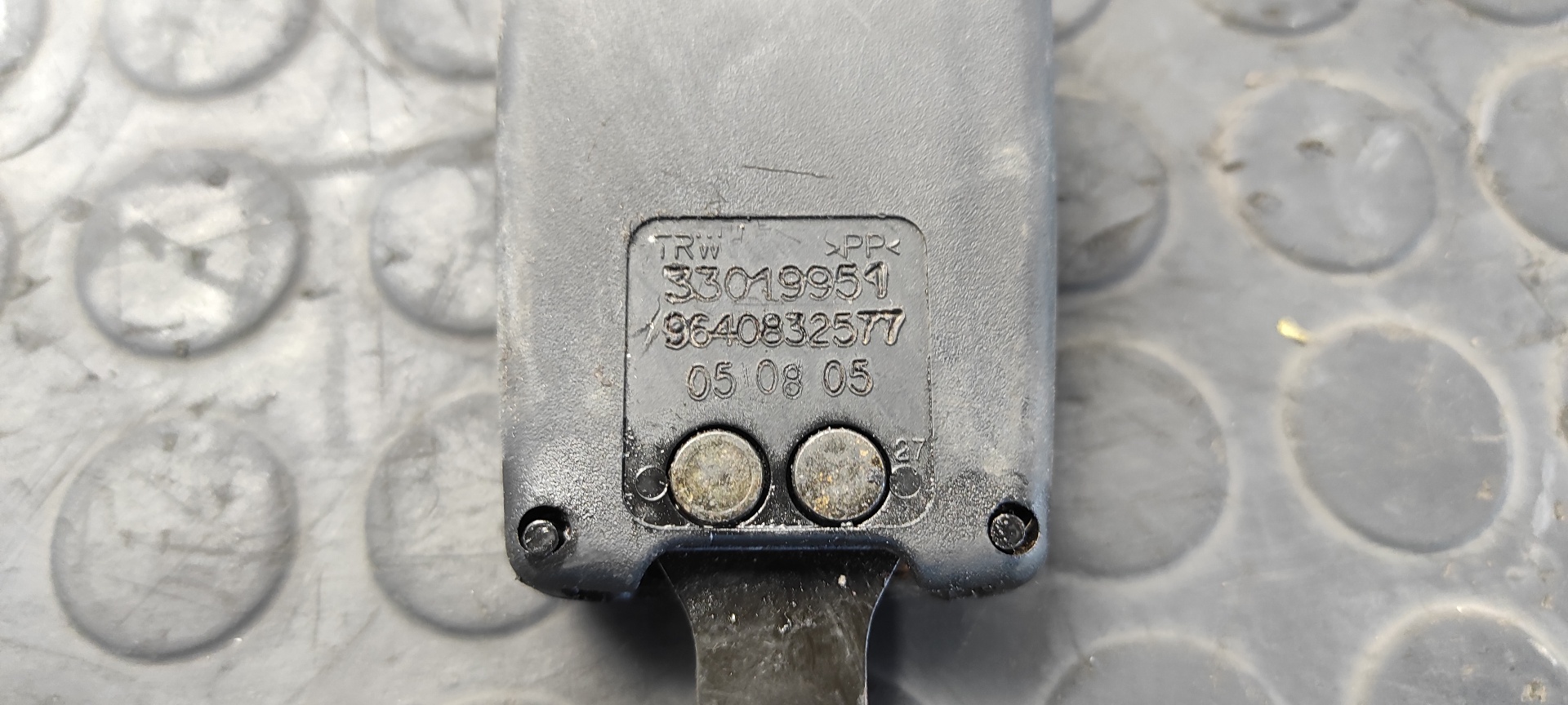 ENGANCHE CINTURON TRASERO IZQUIERDO CITROEN C2 1.1 - vista 3