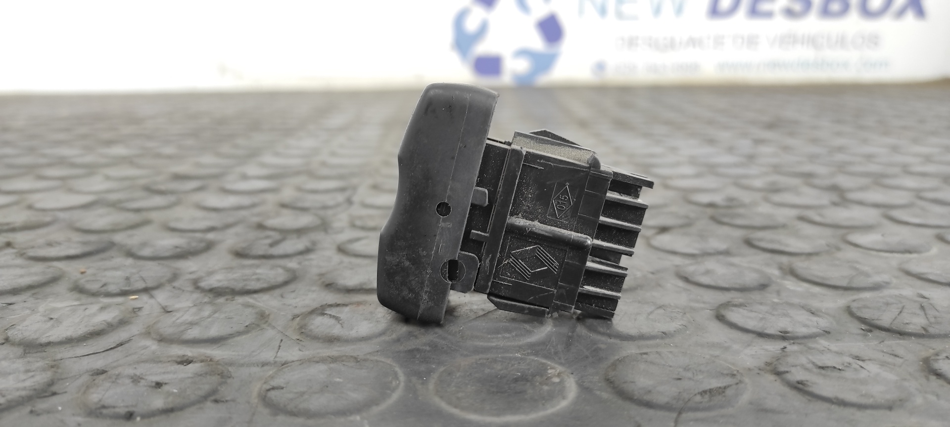 INTERRUPTOR DACIA LOGAN - vista 5