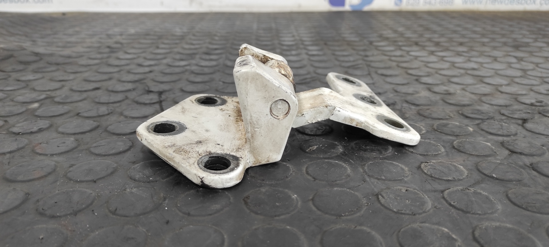 BISAGRAS PUERTA TRASERA DERECHA NISSAN SERENA (C23M) - vista 5