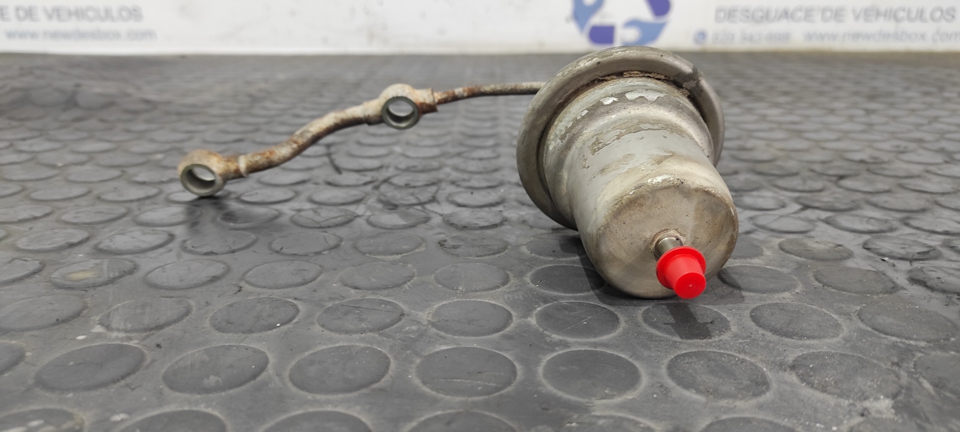 BOMBA COMBUSTIBLE MERCEDES-BENZ CLASE C (W201) BERLINA - vista 5