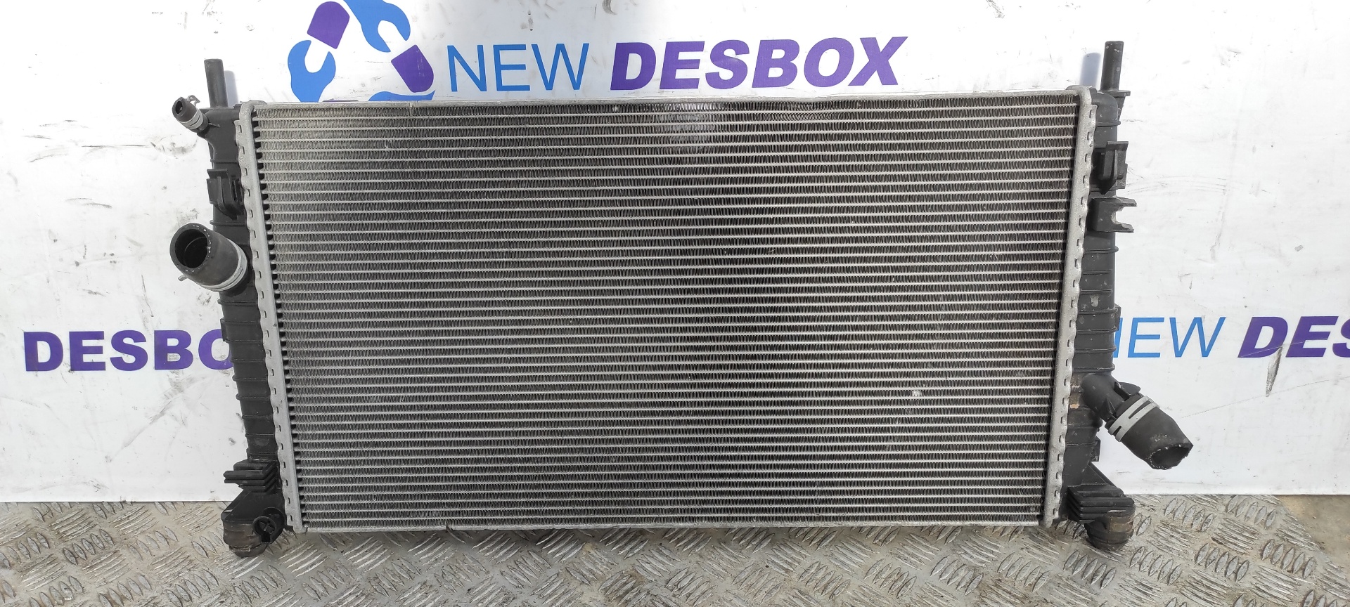 RADIADOR AGUA FORD FOCUS LIM. (CB4)