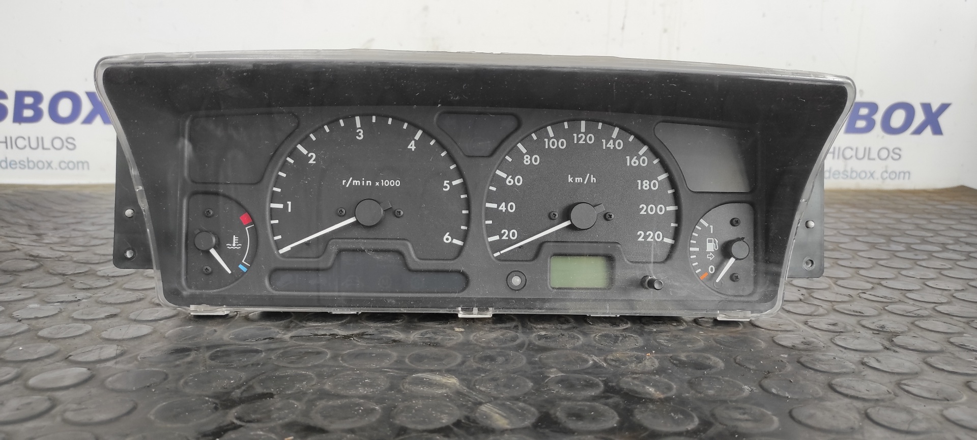 CUADRO INSTRUMENTOS LAND ROVER DISCOVERY (LT)