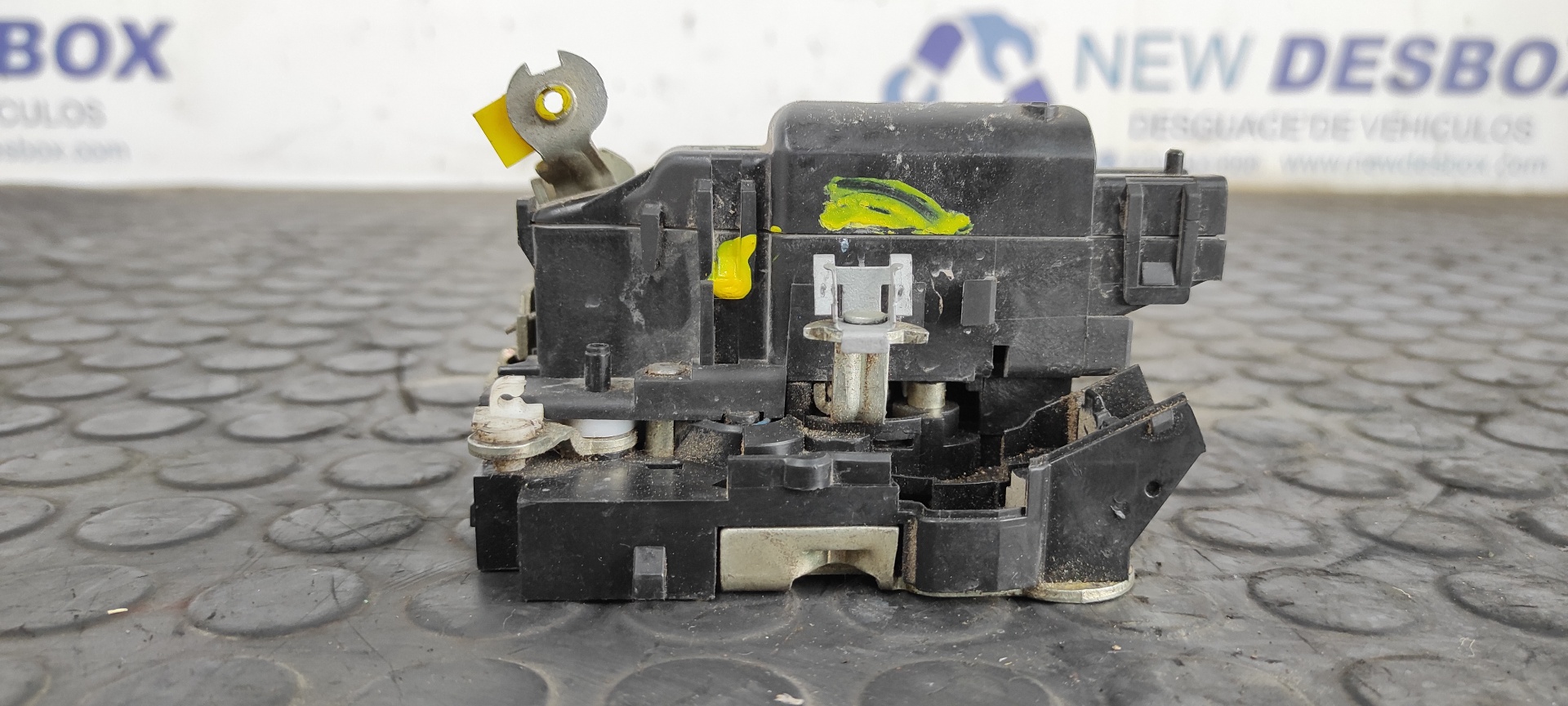 CERRADURA PUERTA DELANTERA DERECHA RENAULT KANGOO (F/KC0)