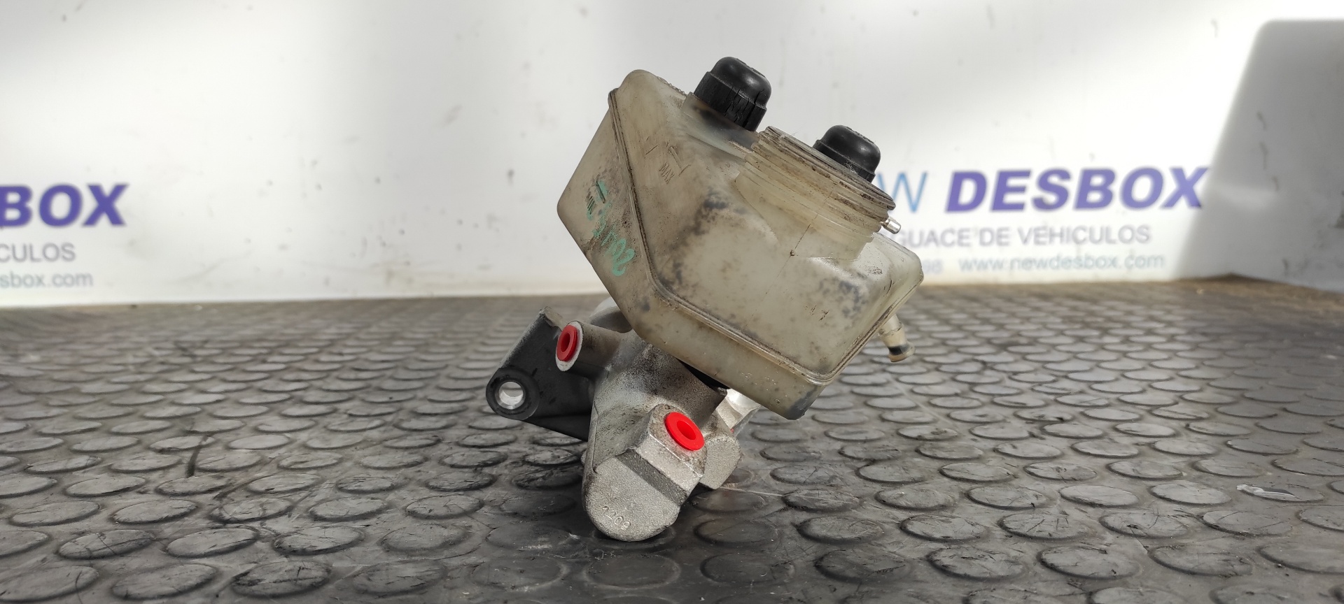 BOMBA FRENO MERCEDES-BENZ CLASE C (W201) BERLINA - vista 4