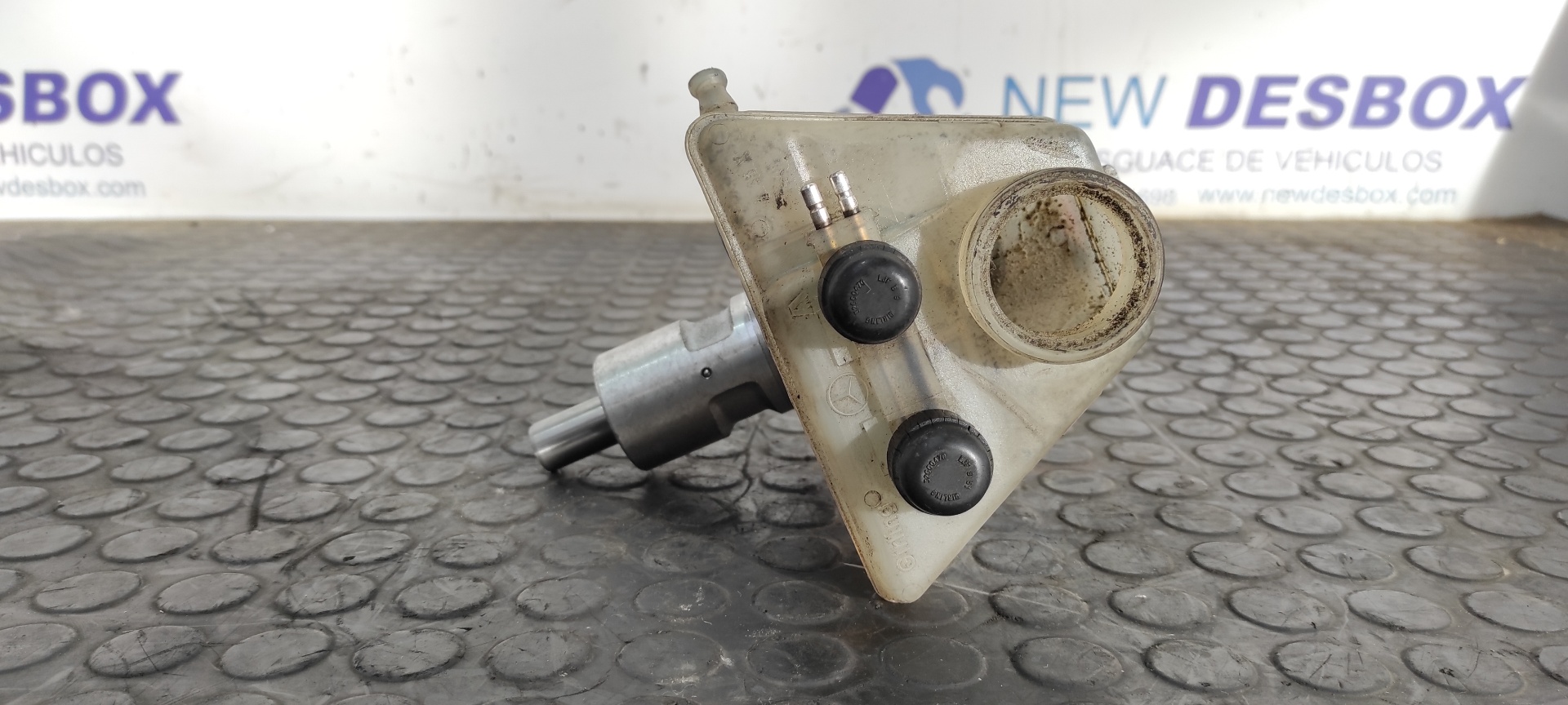 BOMBA FRENO MERCEDES-BENZ CLASE C (W201) BERLINA - vista 2