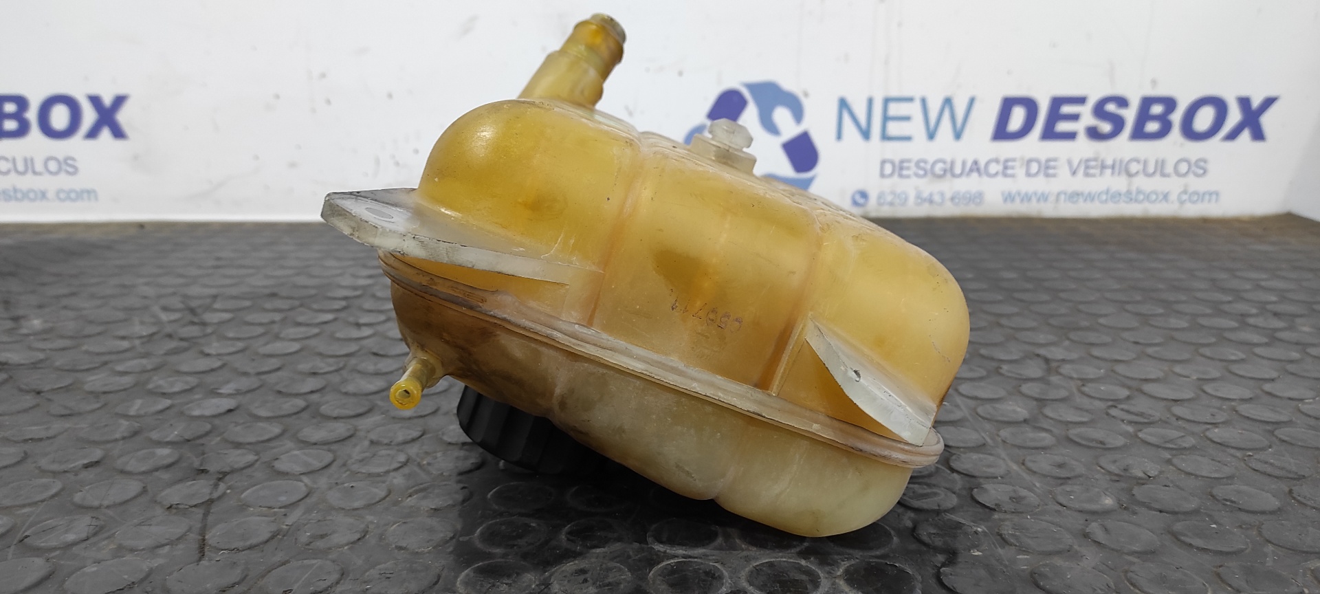 DEPOSITO EXPANSION SSANGYONG RODIUS - vista 2