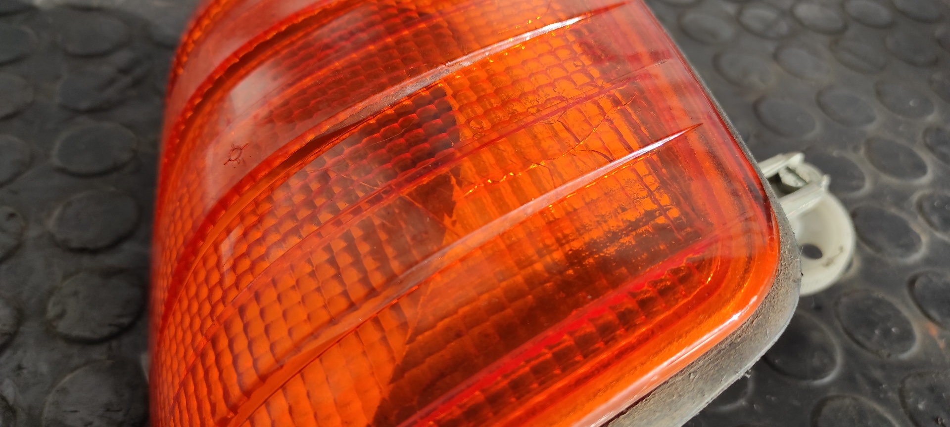 PILOTO DELANTERO IZQUIERDO MERCEDES-BENZ CLASE C (W201) BERLINA - vista 5