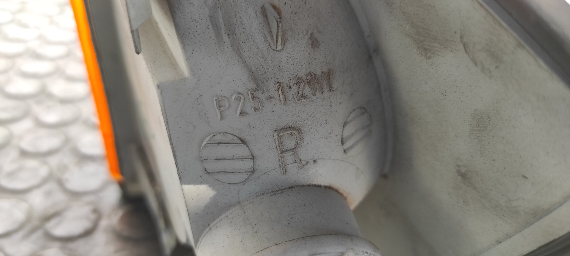 PILOTO DELANTERO DERECHO MERCEDES-BENZ CLASE C (W201) BERLINA - vista 2