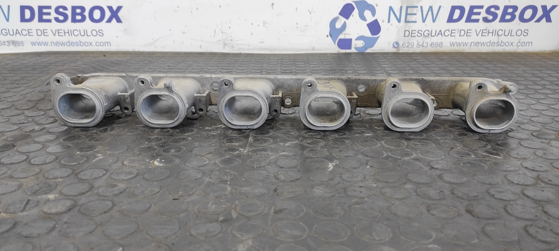 COLECTOR ADMISION BMW SERIE 7 (E65/E66) - vista 2