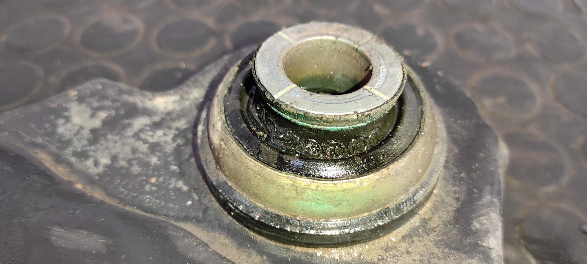 BRAZO IZQUIERDO INFERIOR DELANTERO RENAULT TRAFIC CAJA CERRADA (AB 4.01) - vista 3