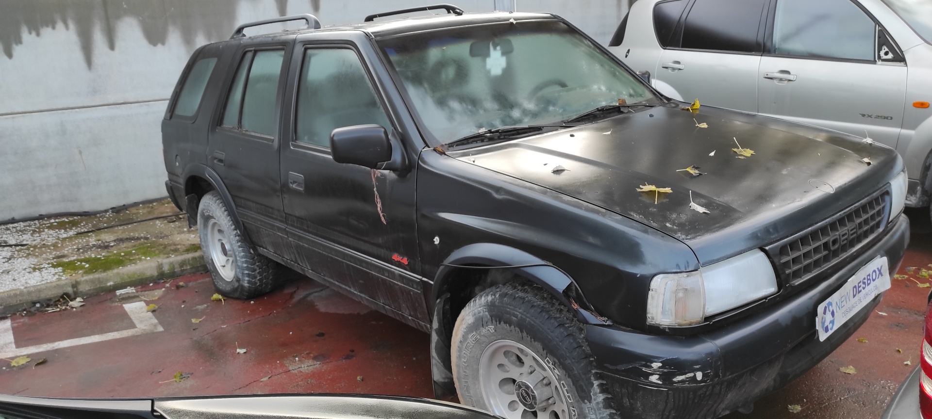 REJILLA DELANTERA OPEL FRONTERA A - vista 5