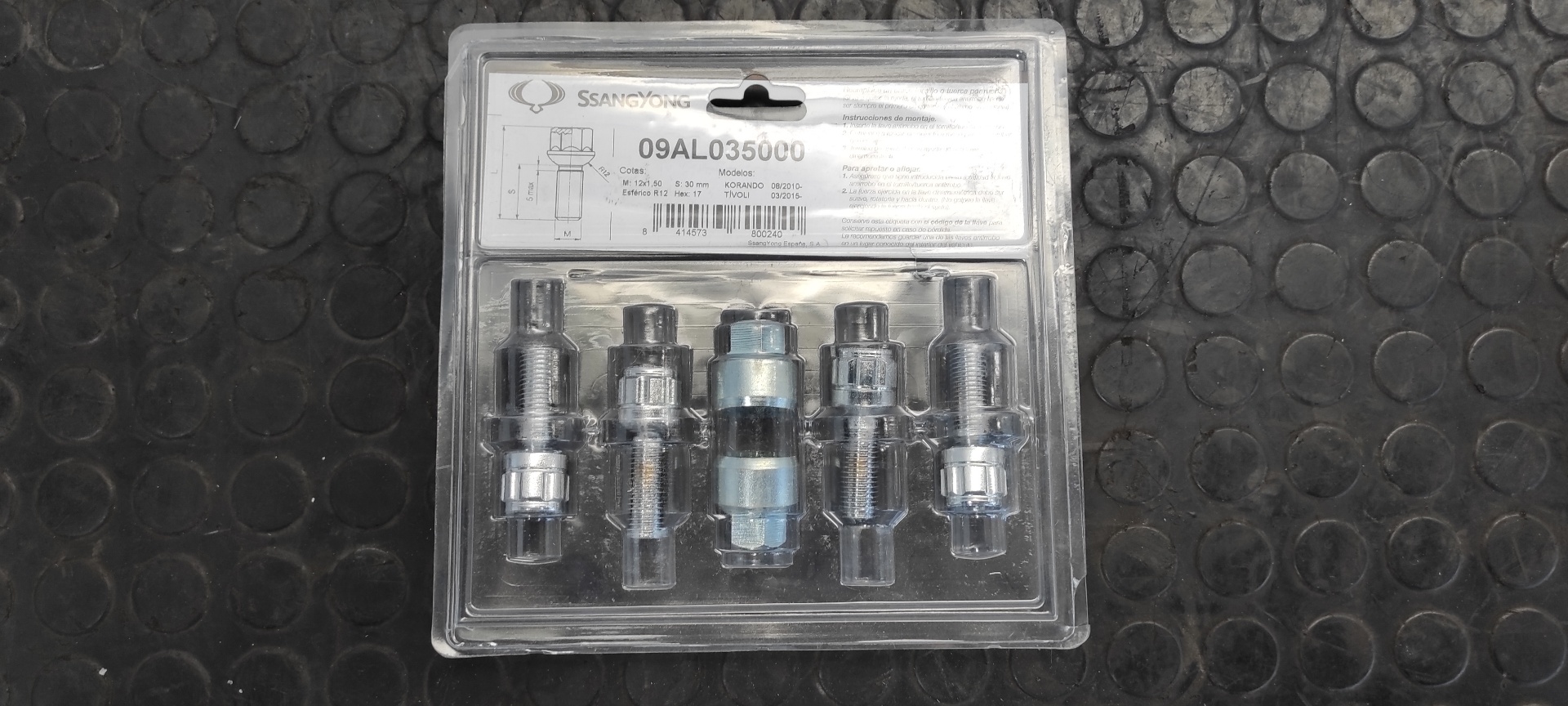 NO IDENTIFICADO SSANGYONG TIVOLI 1.6