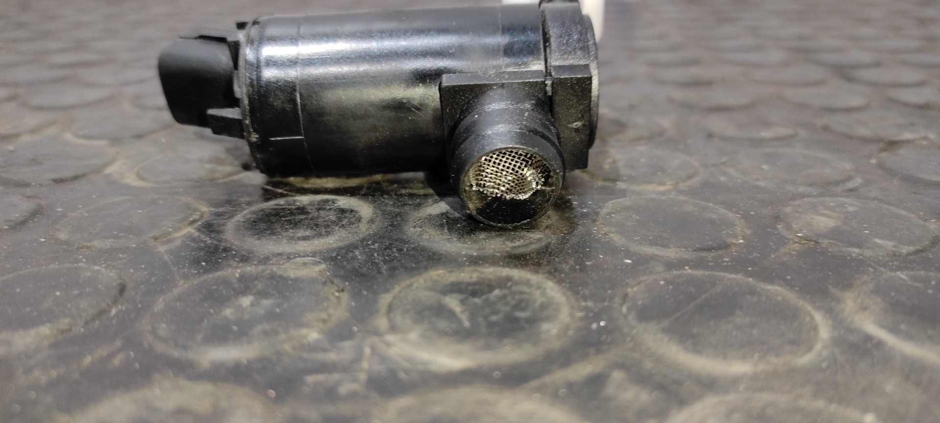 BOMBA LIMPIA SSANGYONG KORANDO 2.0 - vista 2