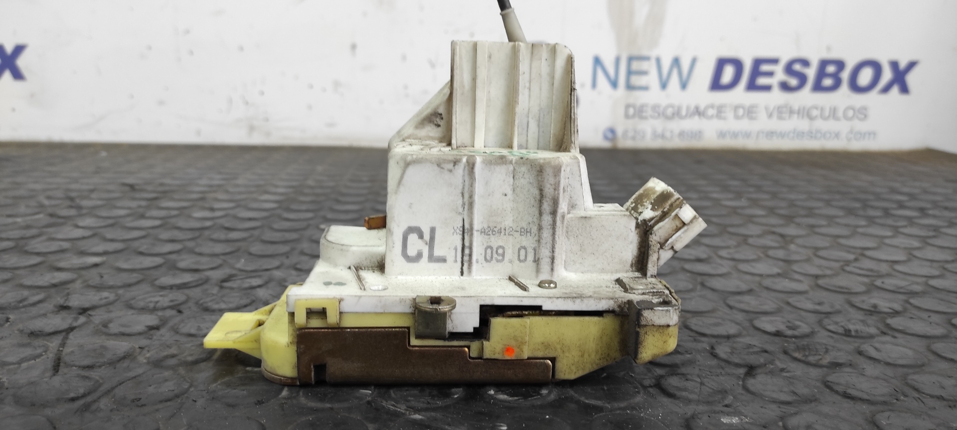 CERRADURA PUERTA TRASERA DERECHA FORD FOCUS BERLINA (CAK)