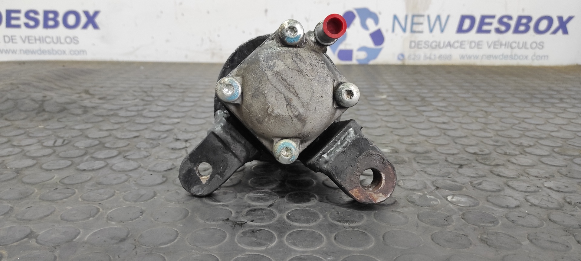 BOMBA DIRECCION TATA GRAND SAFARI - vista 2