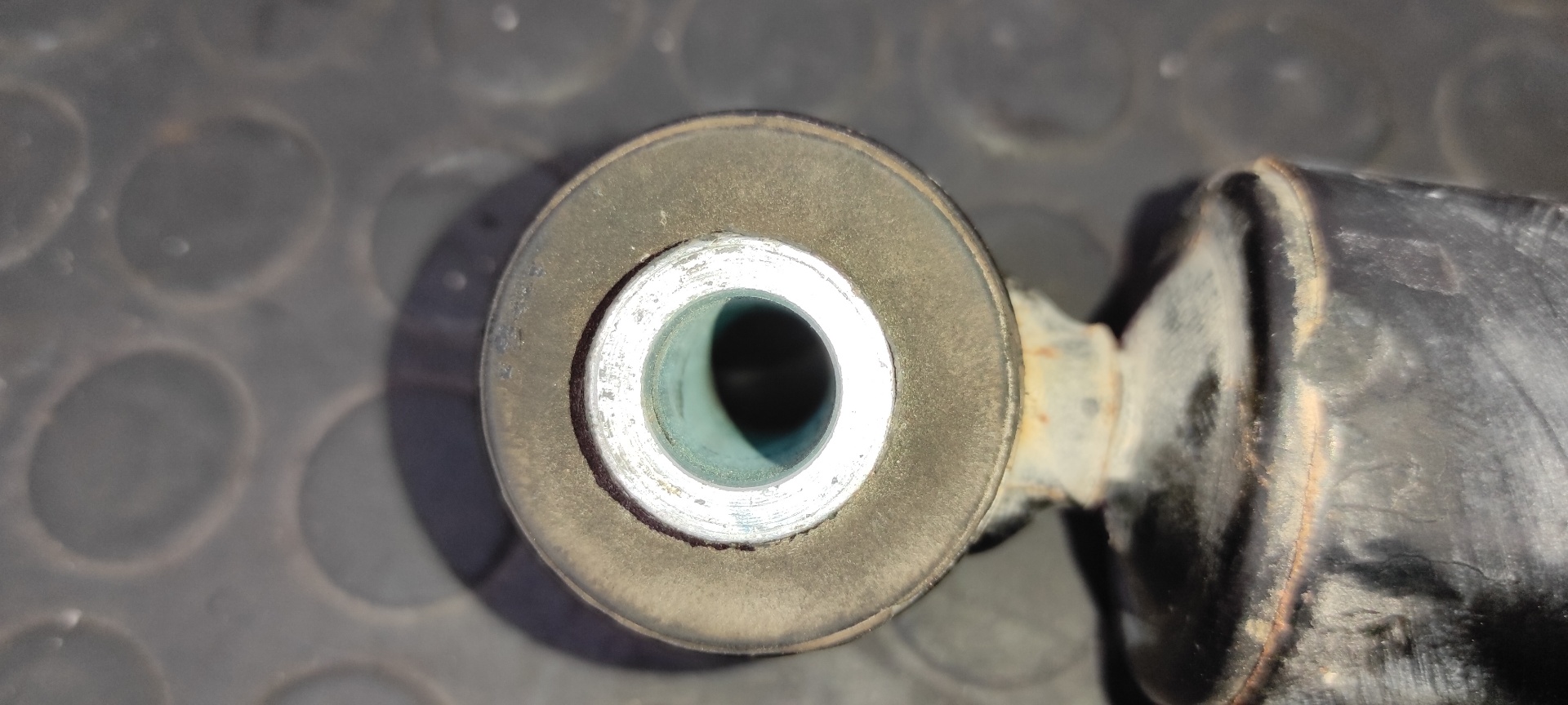 JUEGO AMORTIGUADORES TRASEROS OPEL COMBO (CORSA C) - vista 8