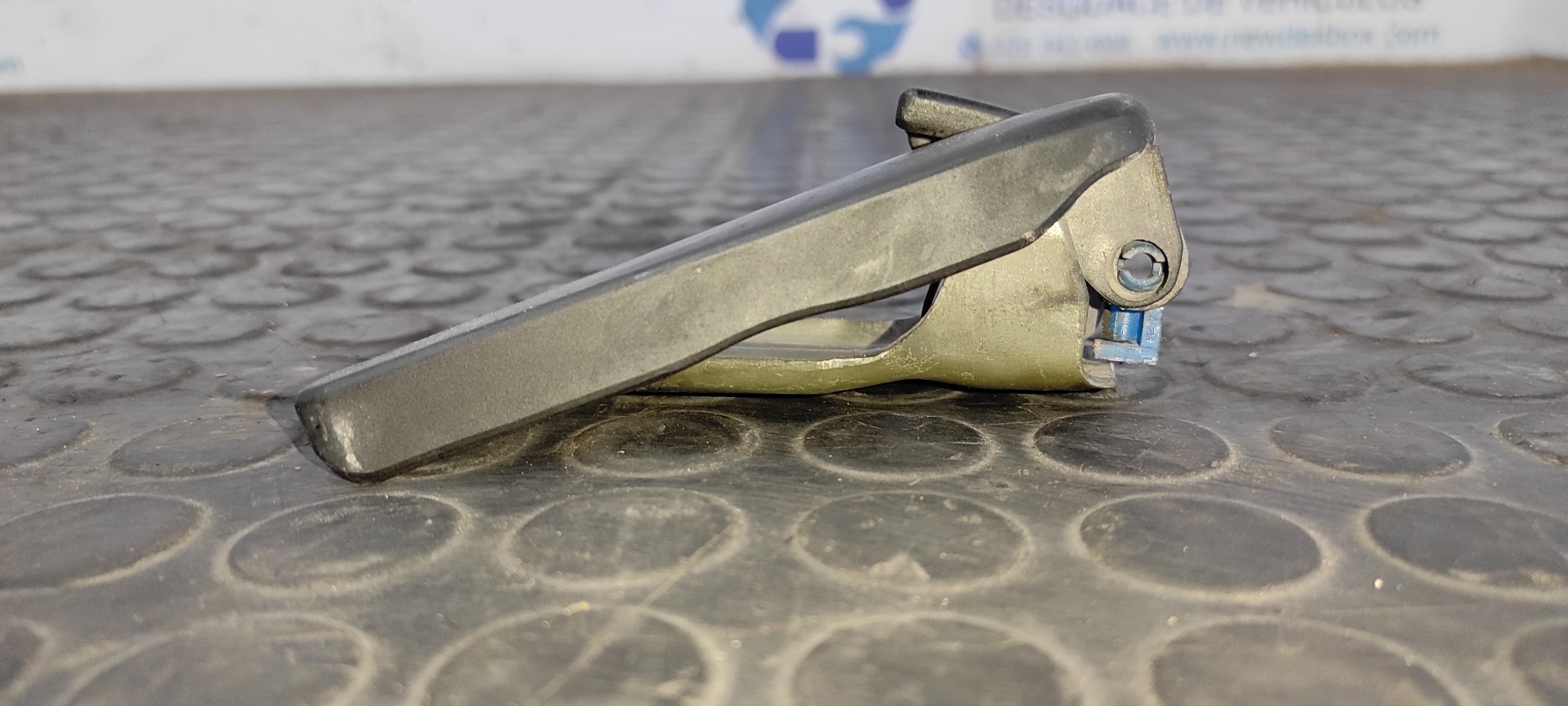 MANETA INTERIOR DELANTERA DERECHA TATA GRAND SAFARI - vista 4