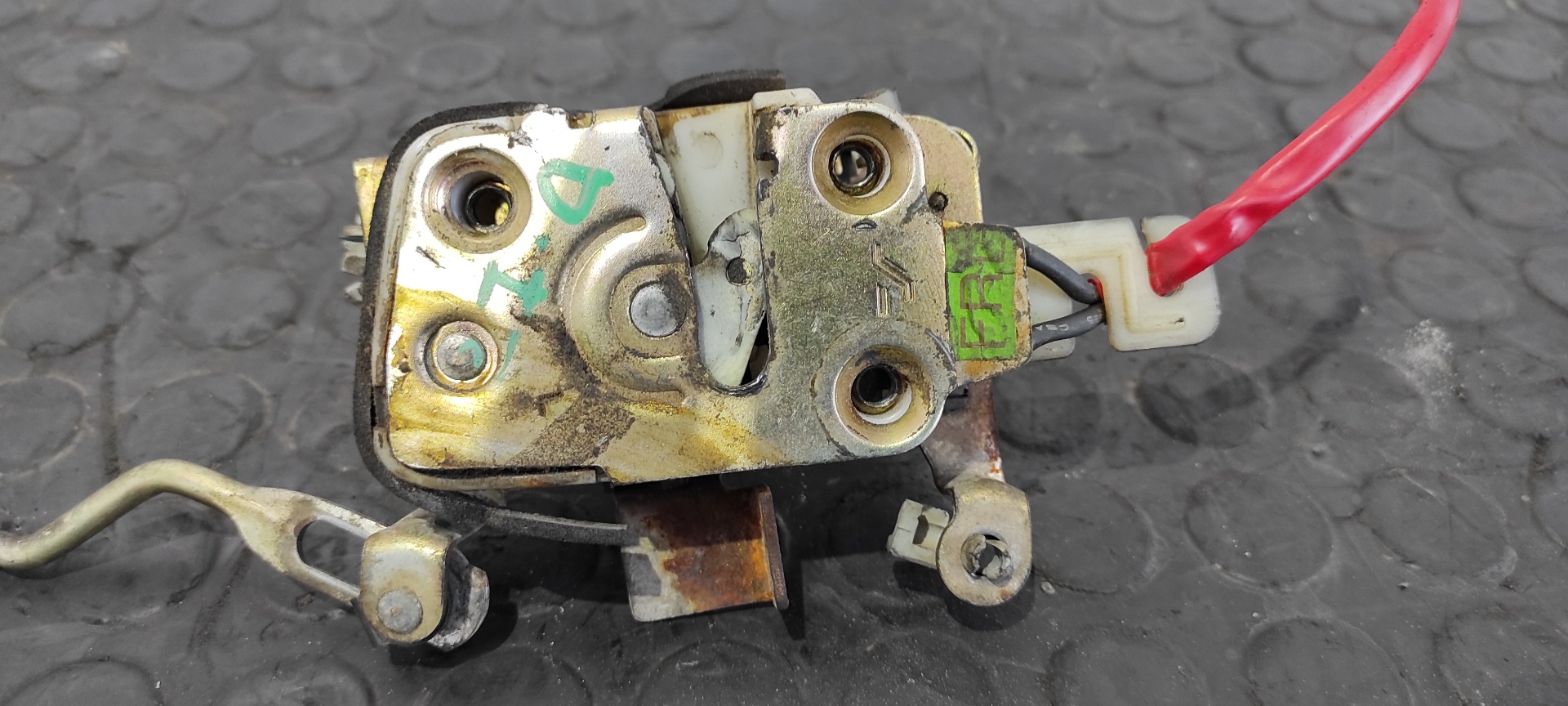 CERRADURA PUERTA DELANTERA IZQUIERDA TATA GRAND SAFARI - vista 7