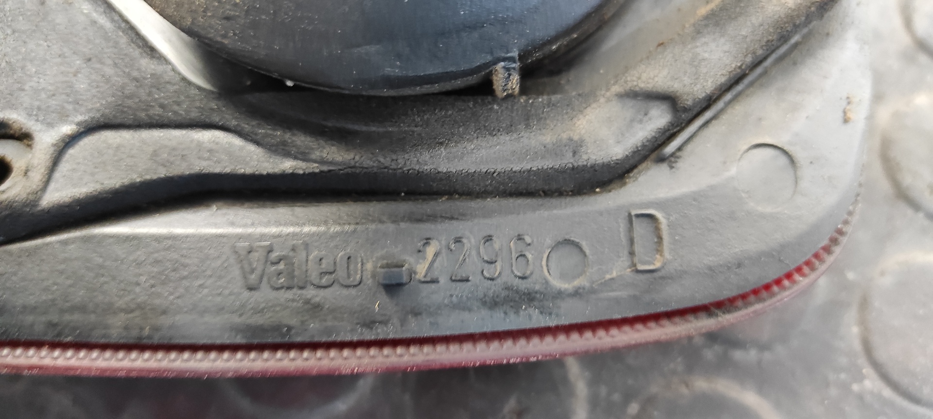 PILOTO TRASERO DERECHO LAND ROVER FREELANDER (LN) - vista 3