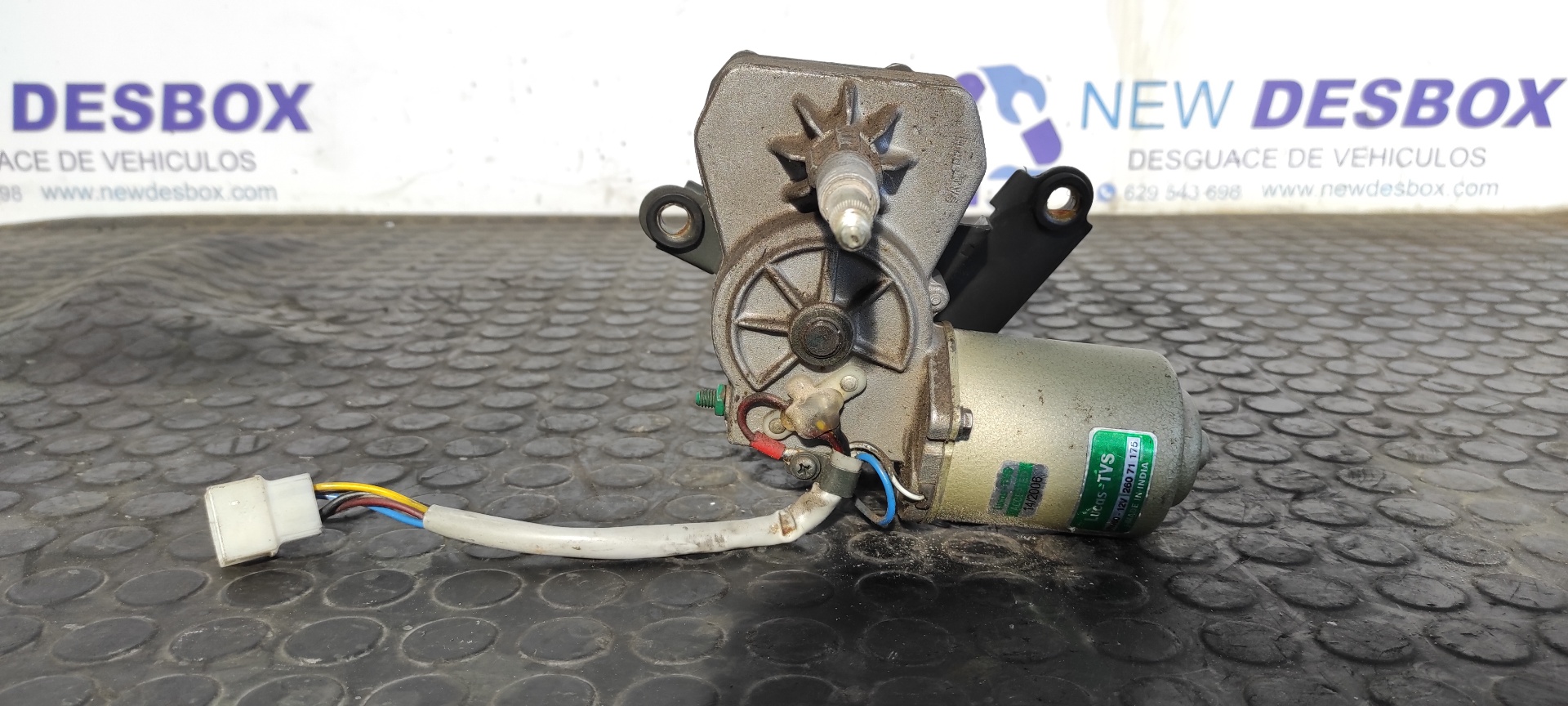 MOTOR LIMPIA TRASERO TATA GRAND SAFARI