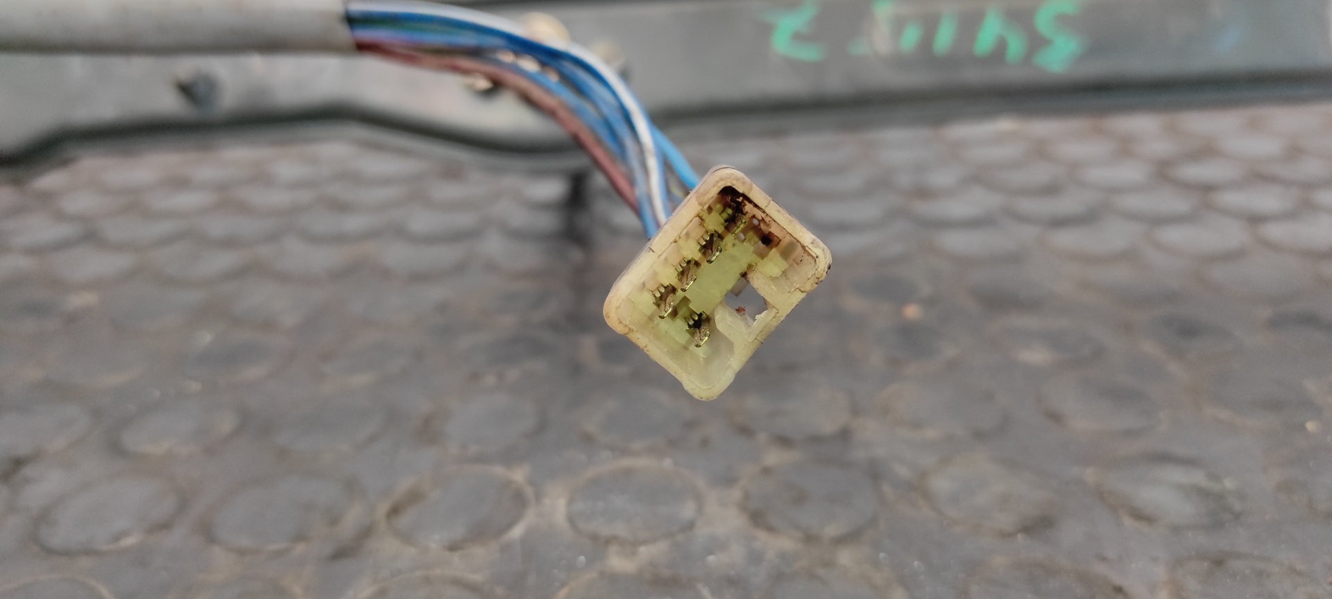 MOTOR LIMPIA DELANTERO TATA GRAND SAFARI - vista 3