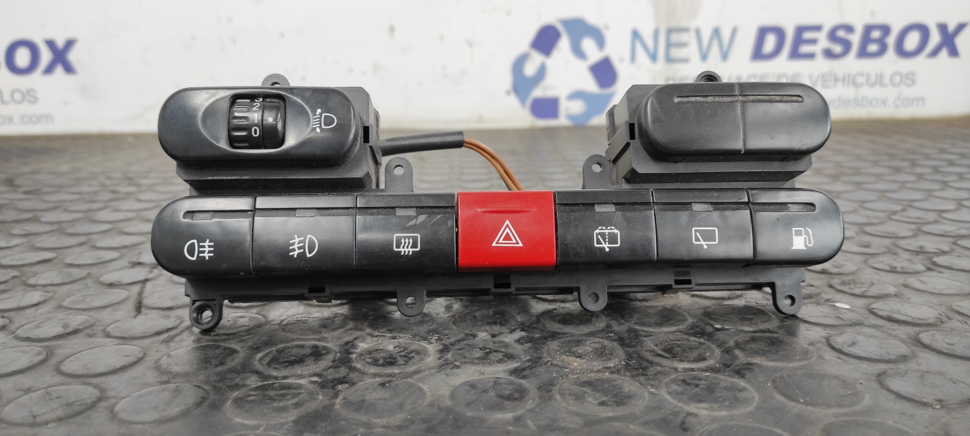 MANDO MULTIFUNCION TATA GRAND SAFARI