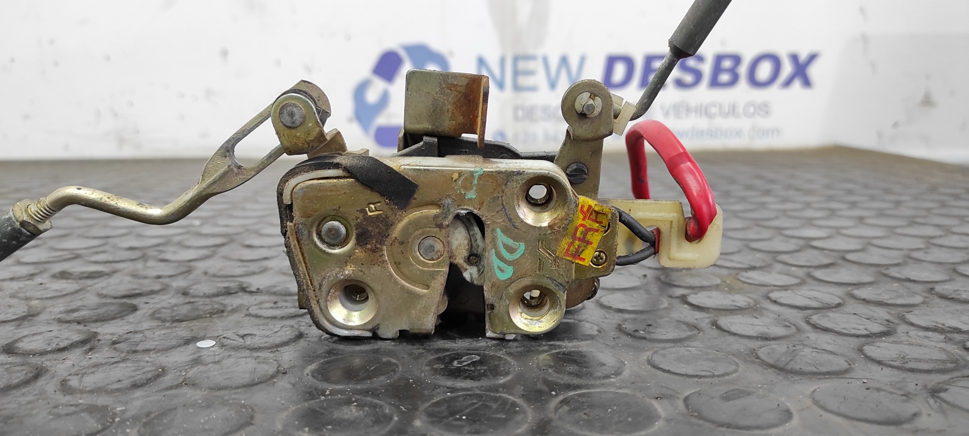 CERRADURA PUERTA DELANTERA DERECHA TATA GRAND SAFARI - vista 7