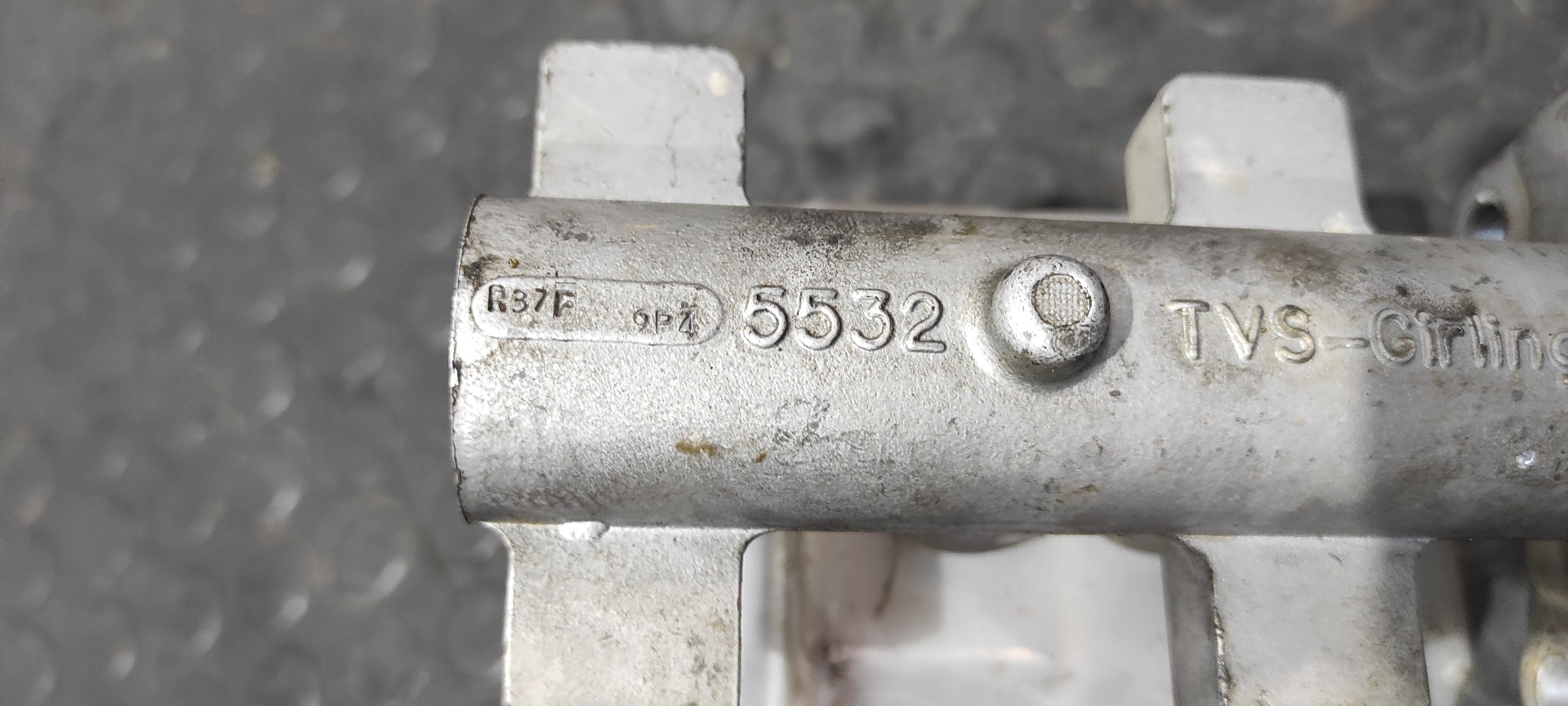 BOMBA FRENO TATA GRAND SAFARI - vista 6