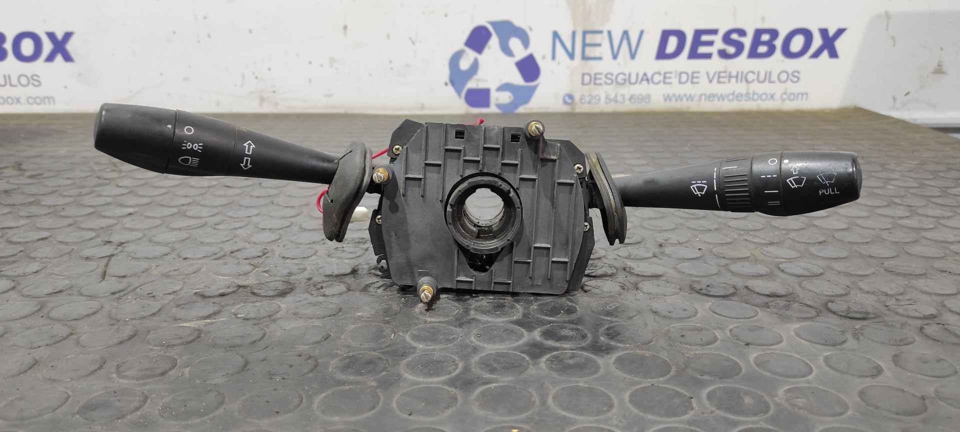 MANDO LUCES TATA GRAND SAFARI