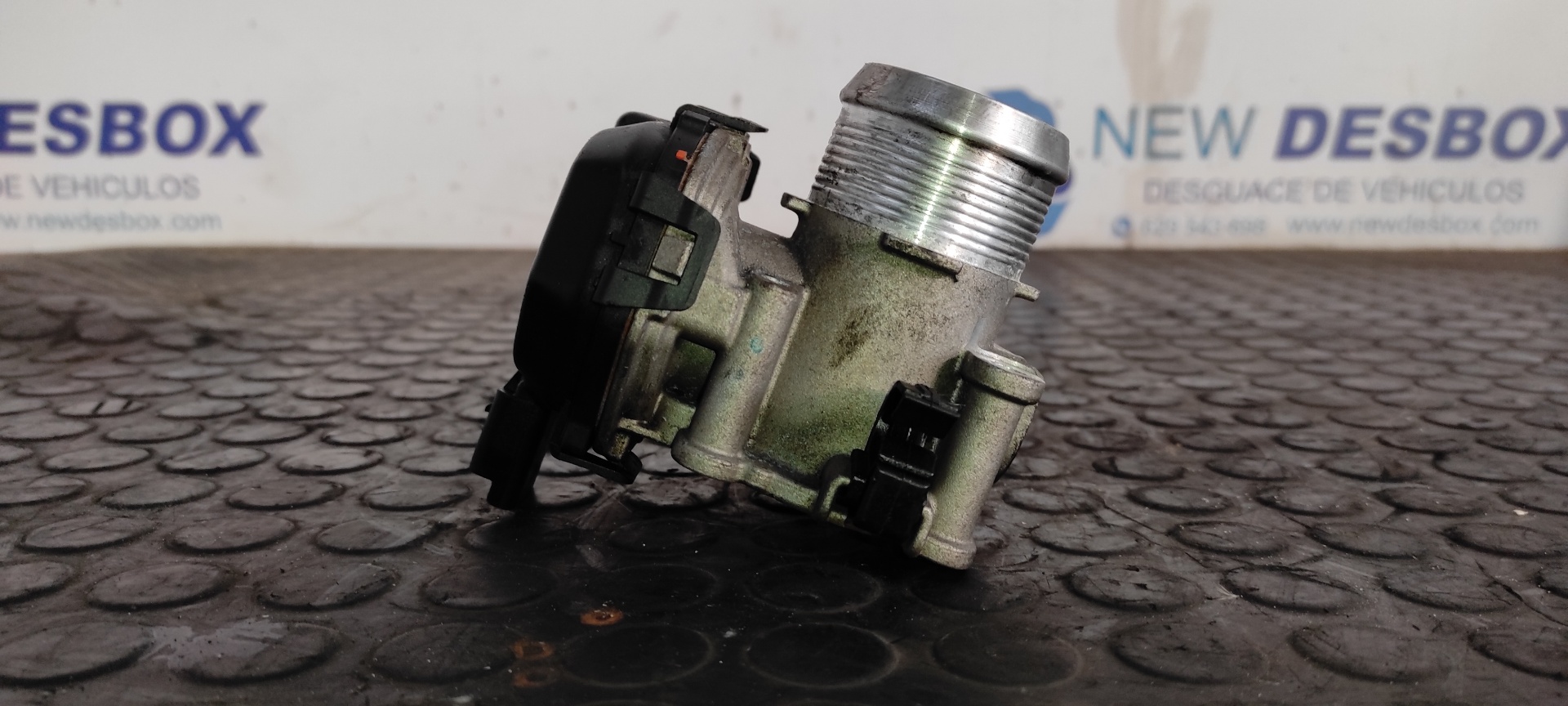 CAJA MARIPOSA PEUGEOT 3008 - vista 5