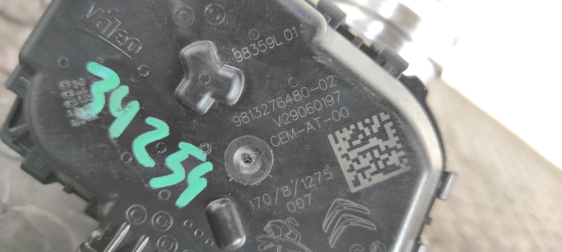 CAJA MARIPOSA PEUGEOT 3008 - vista 4