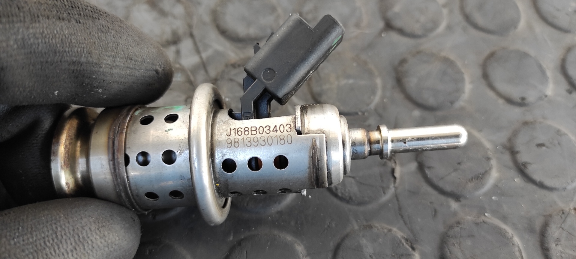 INYECTOR PEUGEOT 3008 - vista 3