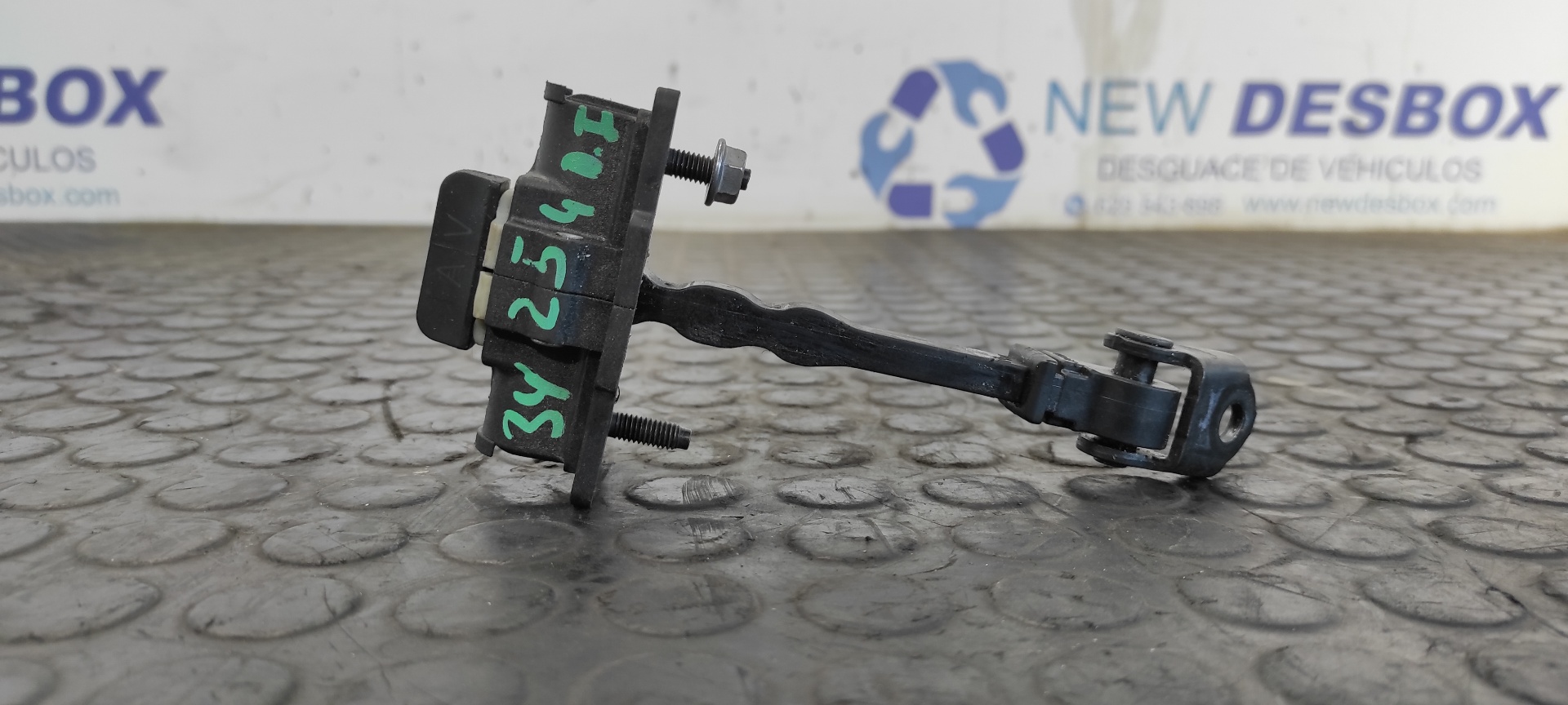 RETENEDOR PUERTA IZQUIERDA  PEUGEOT 3008