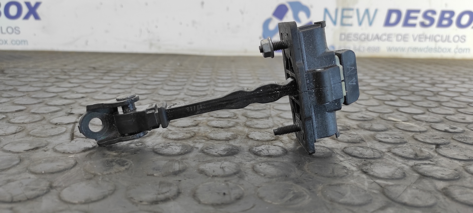 RETENEDOR PUERTA IZQUIERDA  PEUGEOT 3008 - vista 2