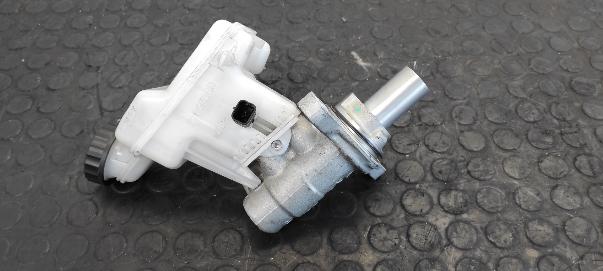 BOMBA FRENO PEUGEOT 3008 - vista 5