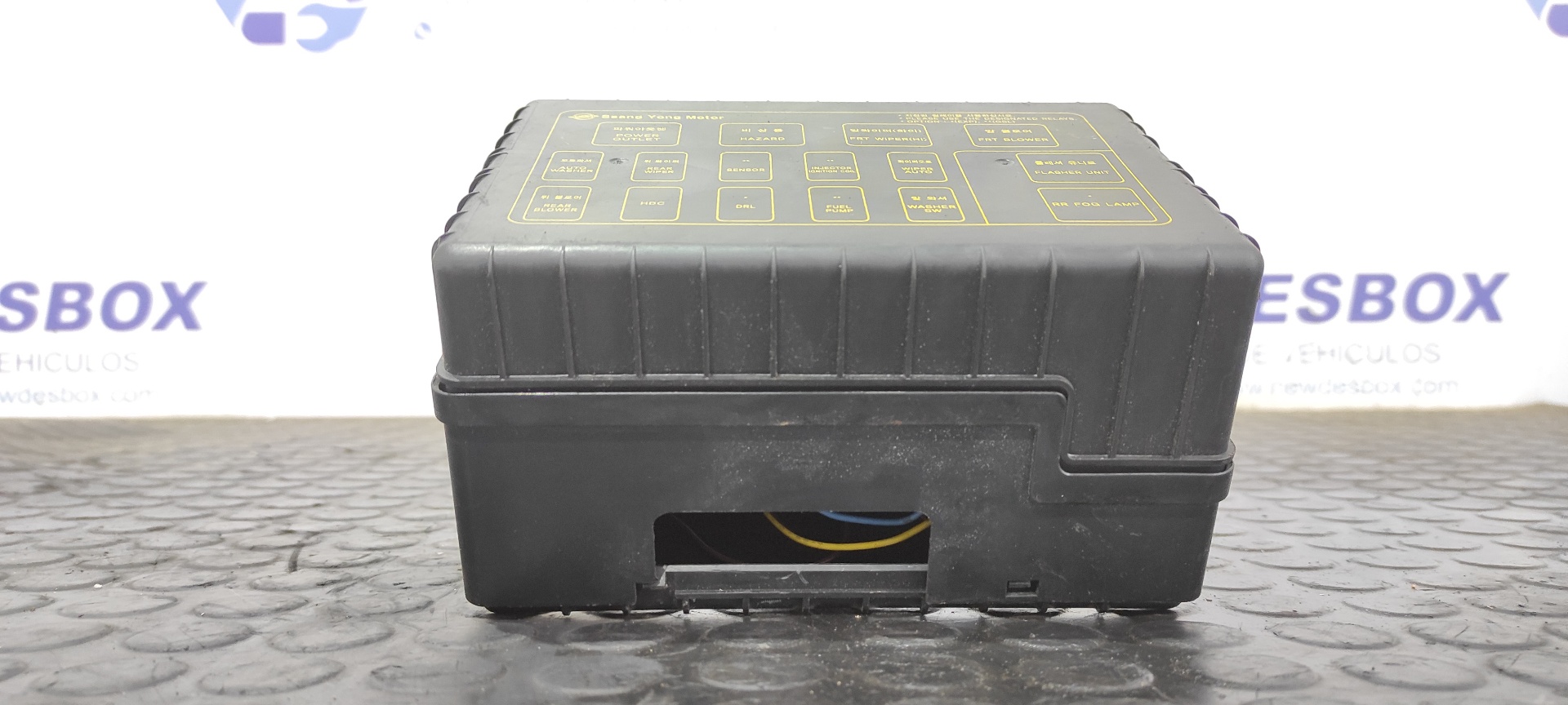 CAJA RELES / FUSIBLES SSANGYONG REXTON - vista 5