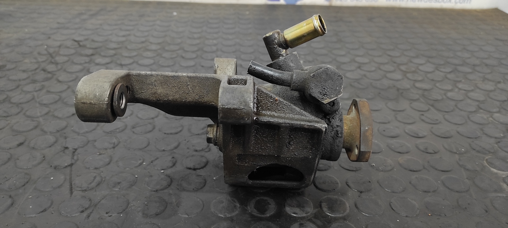 BOMBA DIRECCION VOLKSWAGEN GOLF III BERLINA (1H1) - vista 4